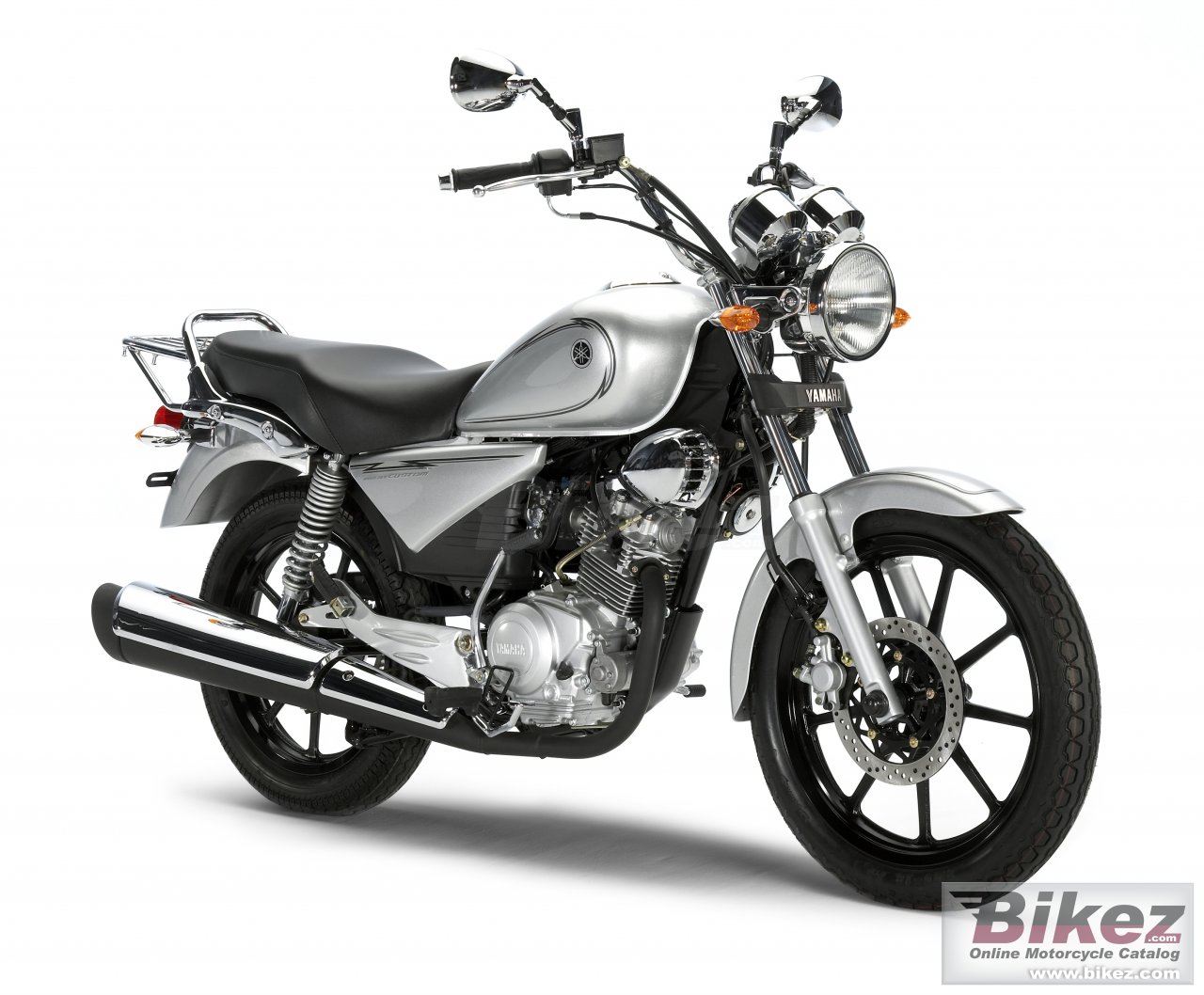 Big Yamaha ybr125 custom picture and wallpaper from Bikez.com